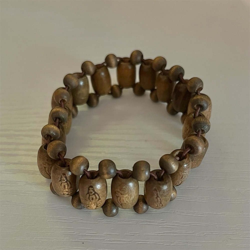 Vintage Carved Wooden Stretch Bracelet